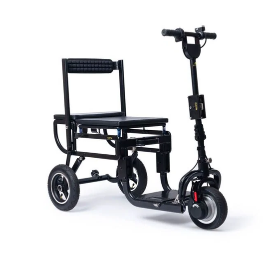 Showing the eFoldi Lite Mobility Scooter, fully assembled from the front. The eFoldi is one of the lightest folding mobility scooters on the market, ideal for users who want a simple, lightweight and practical folding mobility scooter for domestic and abroad travels. 